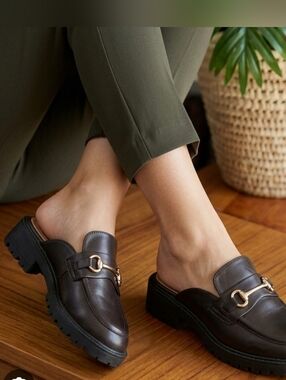 PRIMARK Brown Loafers SIZE 8 NWOT.